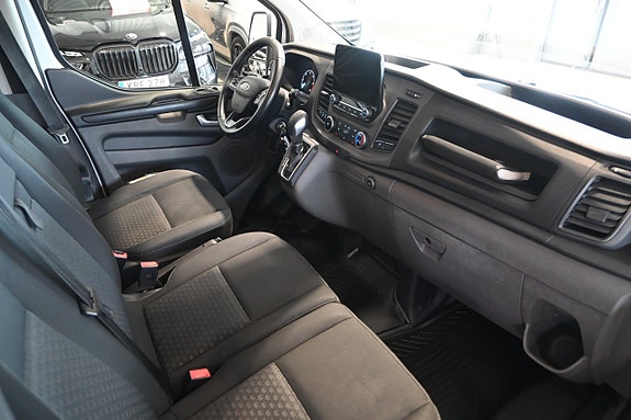 Ford Transit Custom 8 of 19