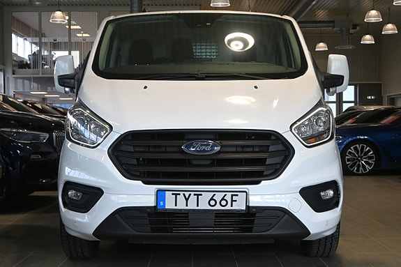 Ford Transit Custom 5 of 5