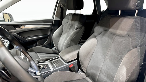 Audi Q5 8 of 22