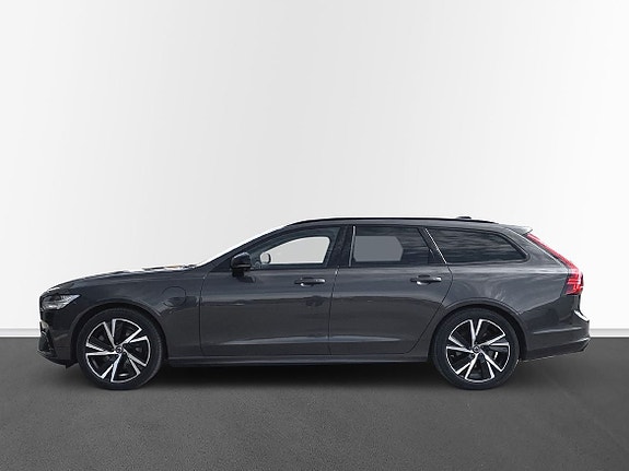 Volvo V90 3 of 5
