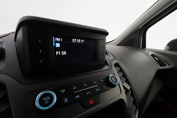 Ford Transit Connect 17 of 23
