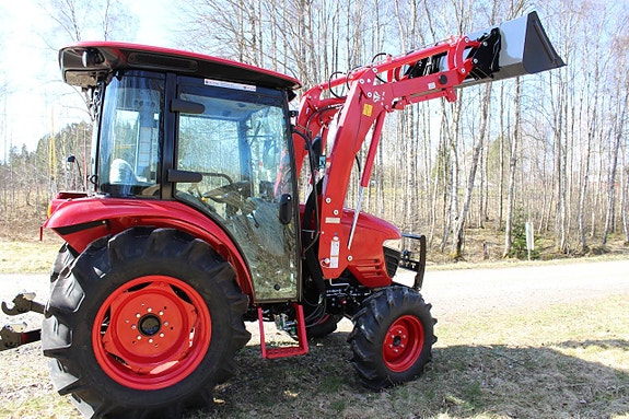 Traktor TYM 6225C 58hk 4WD 9 of 11