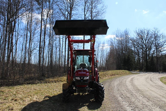 Traktor TYM 6225C 58hk 4WD 10 of 11