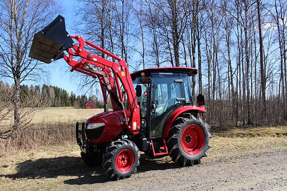 Traktor TYM 6225C 58hk 4WD 6 of 11