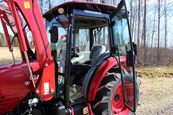 Traktor TYM 6225C 58hk 4WD 5 of 11