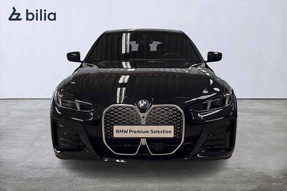 BMW i4 5 of 18