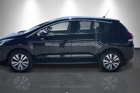 Peugeot 3008 2 of 5
