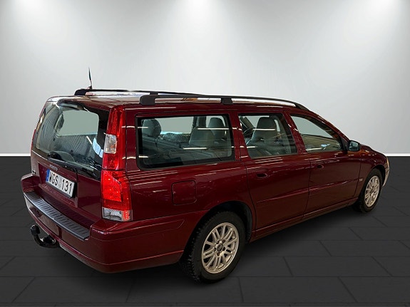Volvo V70 5 of 5