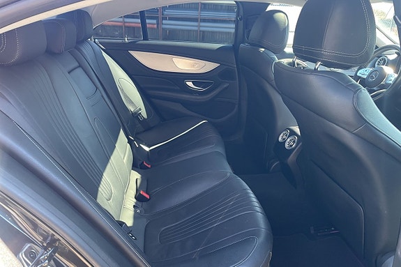 Mercedes-Benz CLS450 21 of 23