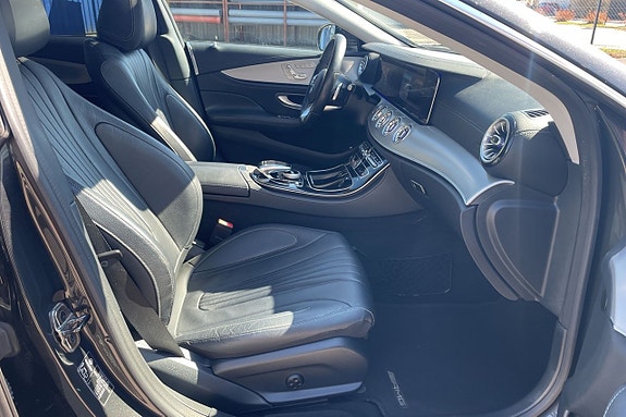 Mercedes-Benz CLS450 19 of 23