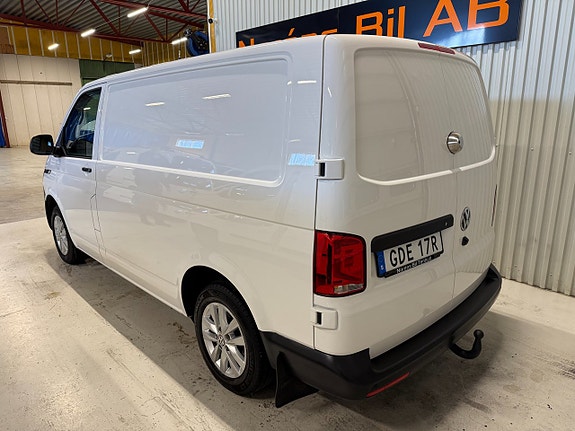 Volkswagen Transporter 3 of 15