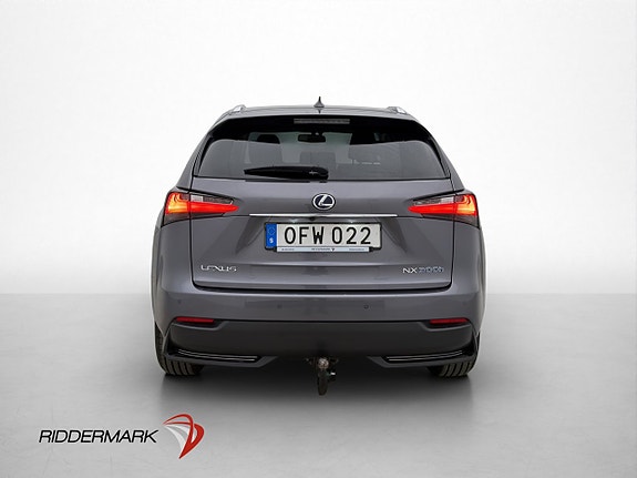 Lexus NX300h 6 of 30