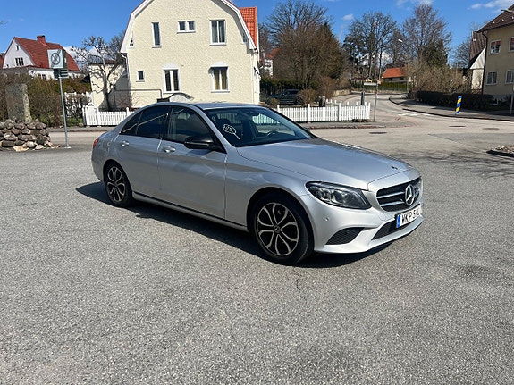 Mercedes-Benz C220 d