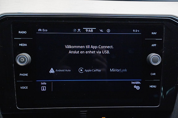 Volkswagen Passat Alltrack 13 of 21