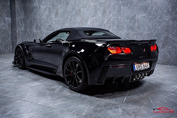 Chevrolet Corvette 5 of 5
