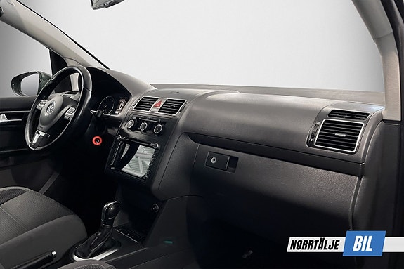 Volkswagen Touran 11 of 25