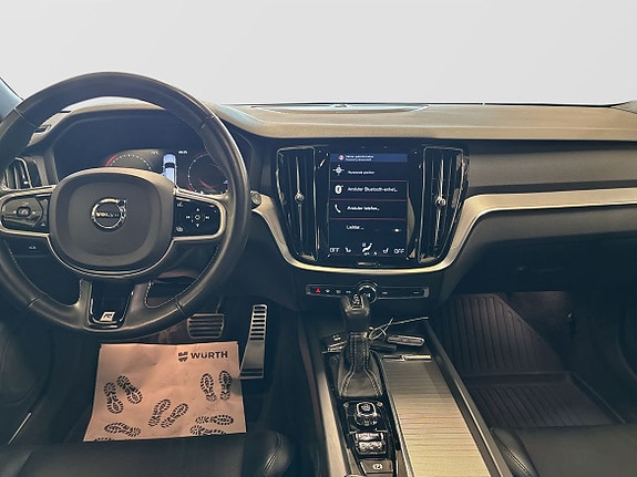 Volvo V60 9 of 11