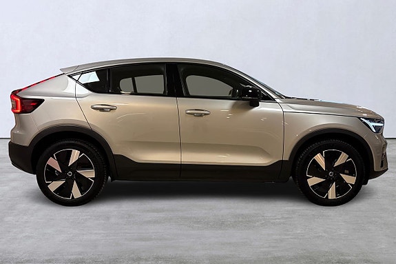 Volvo C40 3 of 5
