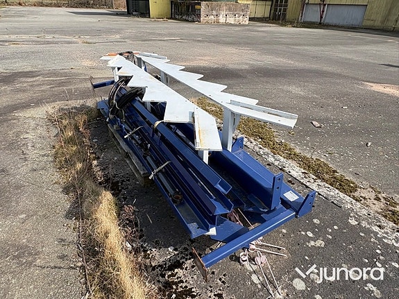 Lyftbord/Matarbord Stegmatare IP 3m