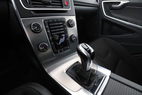 Volvo V60 23 of 30