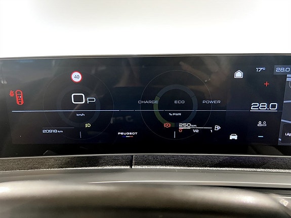 Peugeot 3008 8 of 17