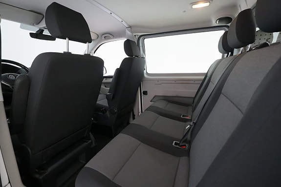Volkswagen Transporter 16 of 27