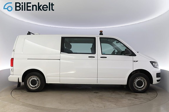 Volkswagen Transporter 2 of 5