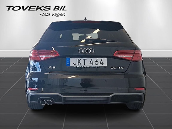 Audi A3 3 of 5