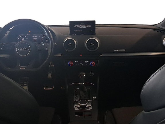 Audi A3 12 of 21