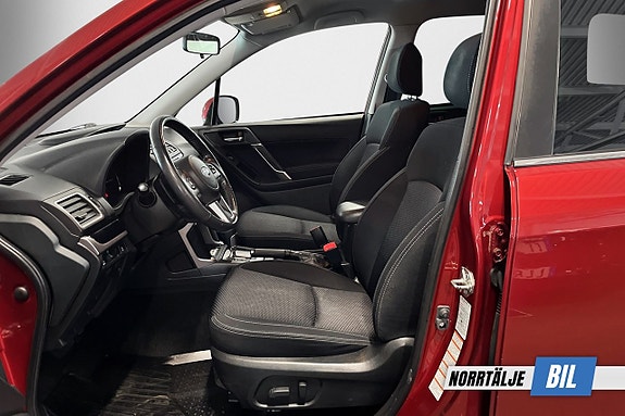 Subaru Forester 8 of 20