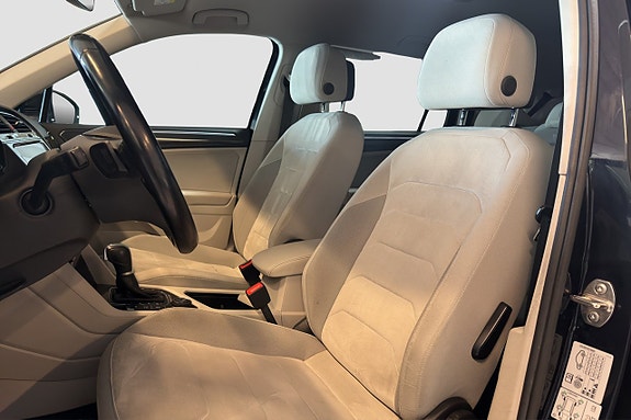 Volkswagen Tiguan Allspace 8 of 16