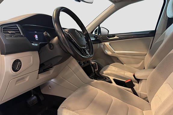 Volkswagen Tiguan Allspace 7 of 16