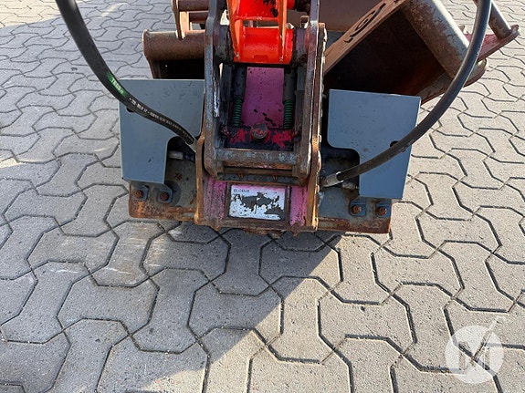 Kubota U10-5 12 of 15