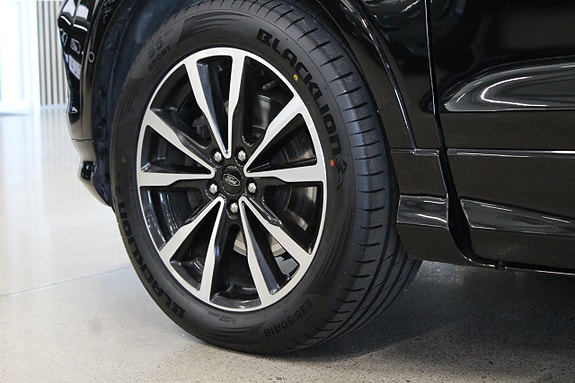 Ford Kuga 14 of 30