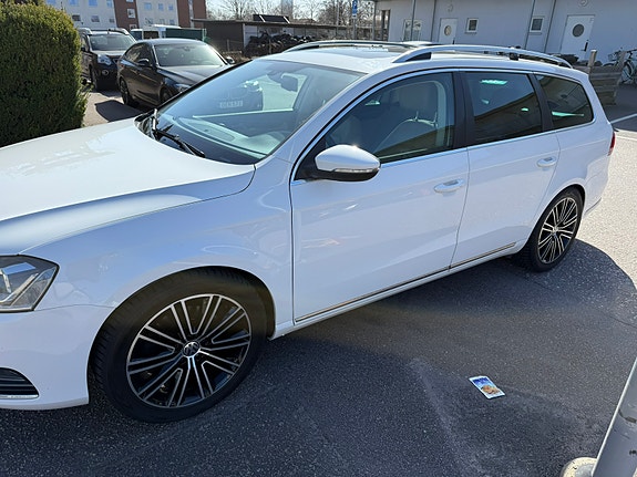Volkswagen Passat 5 of 5