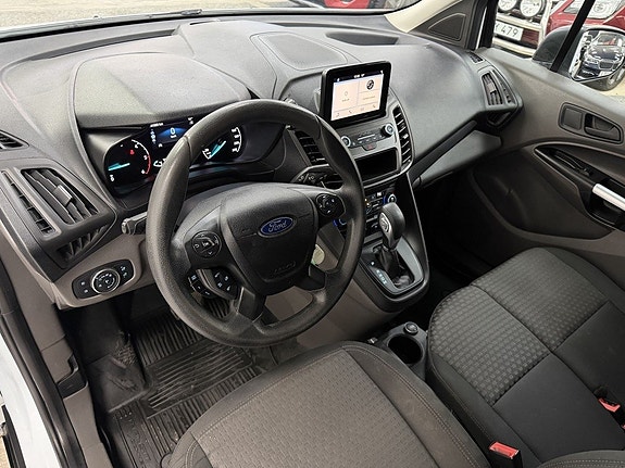 Ford Transit Connect 5 of 5