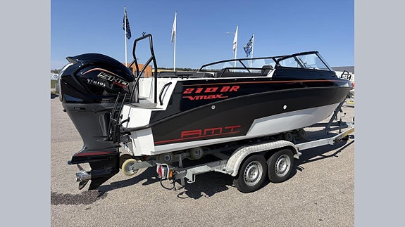 AMT 210BR VMAX-Edition med Yamaha 200HK Vmax 2 of 10