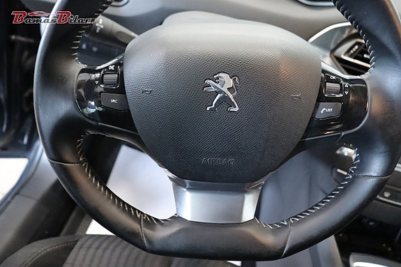 Peugeot 308 10 of 21