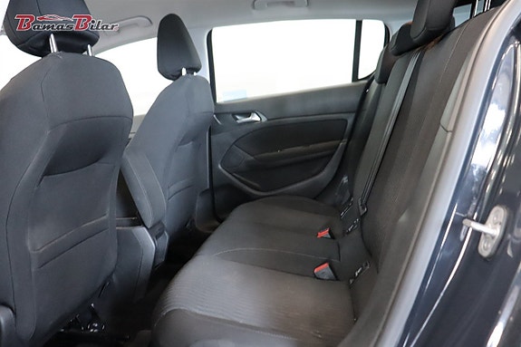 Peugeot 308 14 of 21