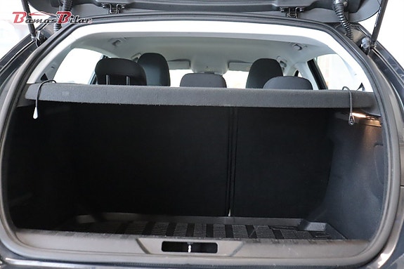 Peugeot 308 18 of 21