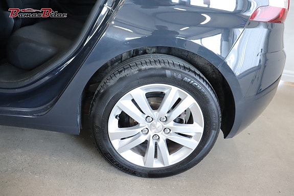 Peugeot 308 19 of 21