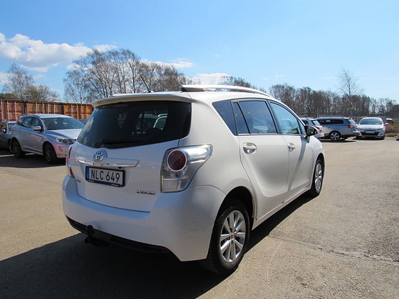 Toyota Verso 5 of 5