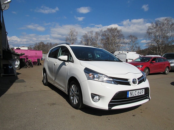 Toyota Verso 4 of 5