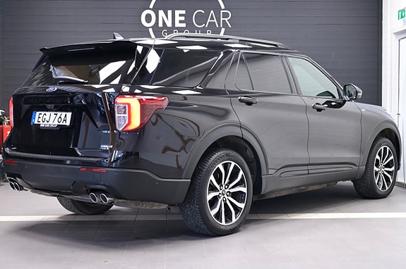 Ford Explorer 6 of 30