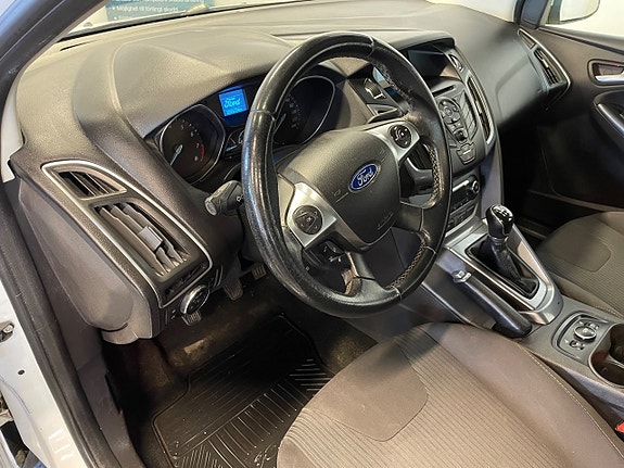 Ford Focus 5 of 5