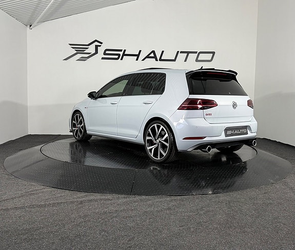 Volkswagen Golf I 10 of 25