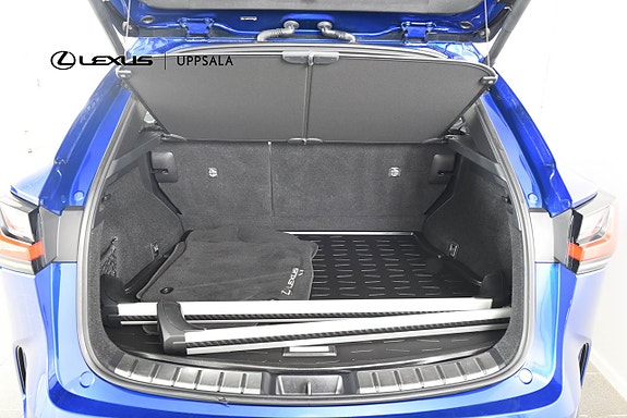 Lexus NX450h+ 9 of 19