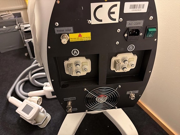 Product image 8 of 9