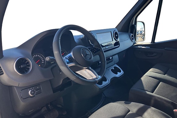Mercedes-Benz Sprinter 317 9 of 16