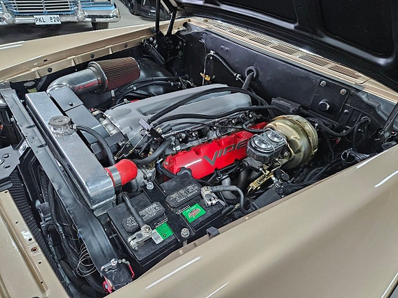 Chrysler Newport 20 of 22